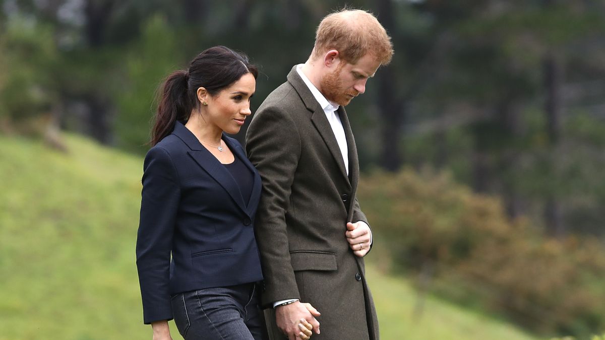 Should Meghan’s public humiliation be solved privately?  Royal sources certainly hope so.